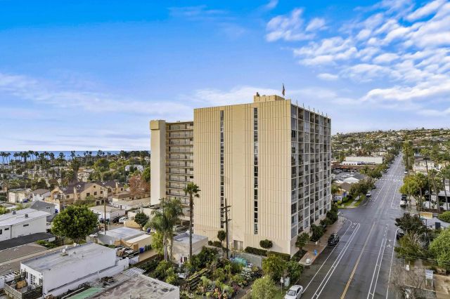 4944 Cass 604, San Diego, CA 92109
