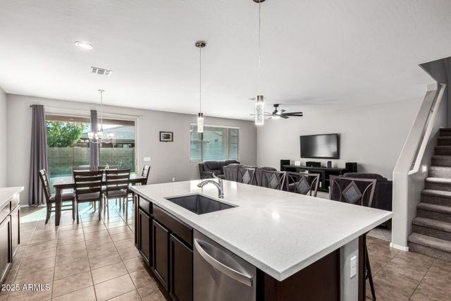 18253 W LOUISE Drive, Surprise, AZ 85387