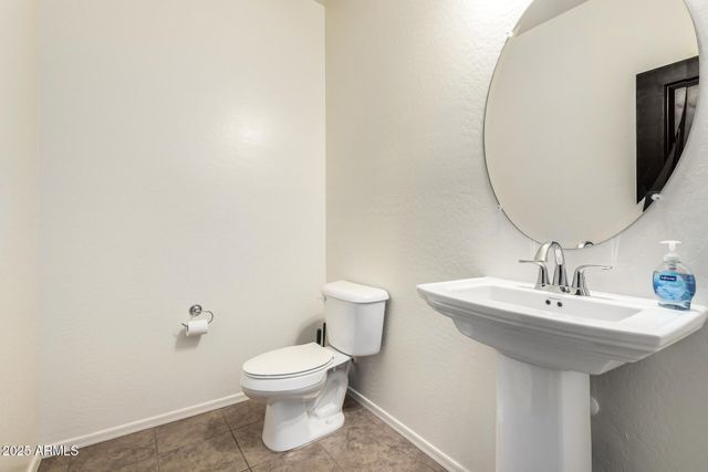 18253 W LOUISE Drive, Surprise, AZ 85387