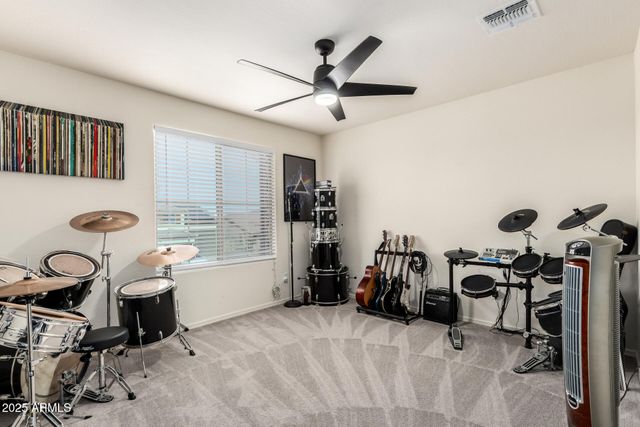 18253 W LOUISE Drive, Surprise, AZ 85387