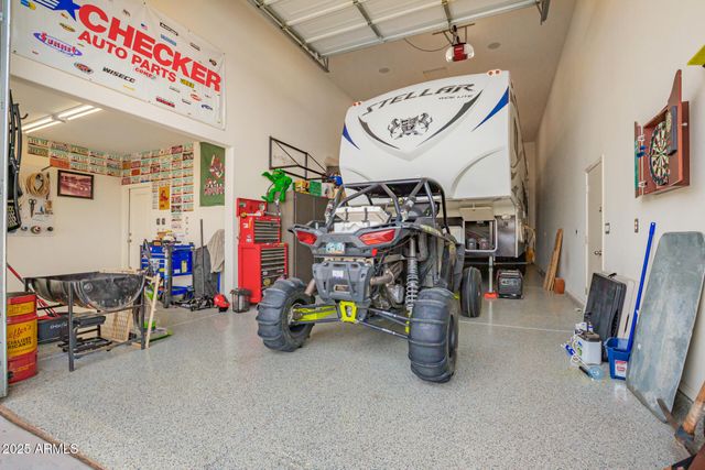 18253 W LOUISE Drive, Surprise, AZ 85387