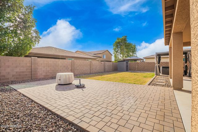 18253 W LOUISE Drive, Surprise, AZ 85387
