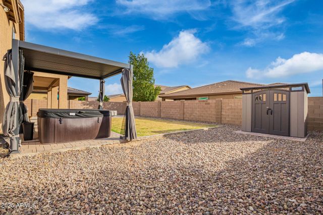 18253 W LOUISE Drive, Surprise, AZ 85387