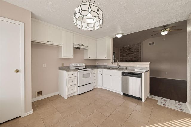 11019 Maidencane Court, Houston, TX 77086