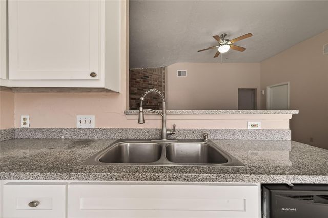 11019 Maidencane Court, Houston, TX 77086