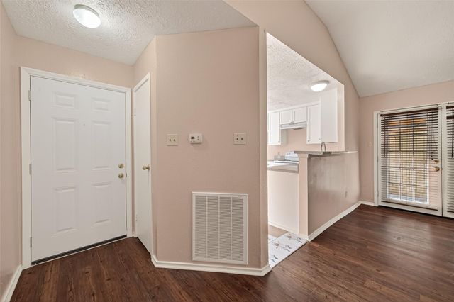 11019 Maidencane Court, Houston, TX 77086