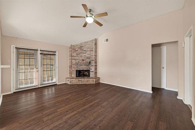 11019 Maidencane Court, Houston, TX 77086