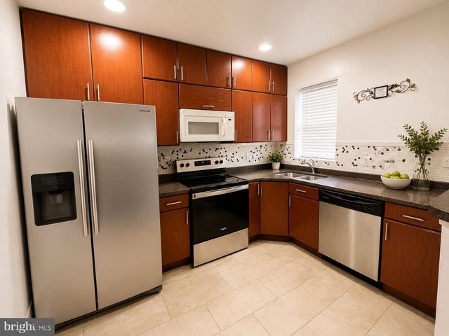 6018 HAZELHURST ST, Philadelphia, PA 19151