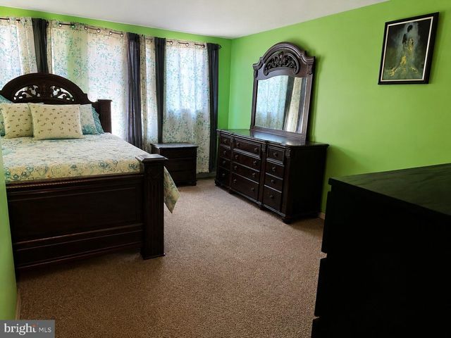 6018 HAZELHURST ST, Philadelphia, PA 19151