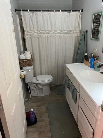 503 W Hickory Street, Nevada, MO 64772