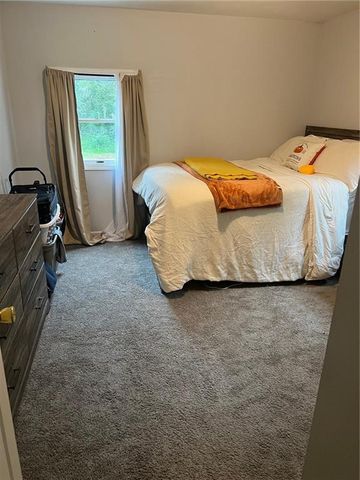 503 W Hickory Street, Nevada, MO 64772