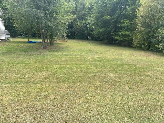 503 W Hickory Street, Nevada, MO 64772