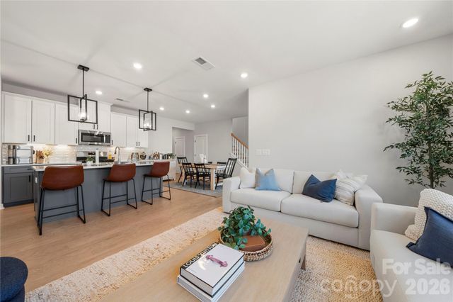 14028 Lake Home Lane, Charlotte, NC 28278