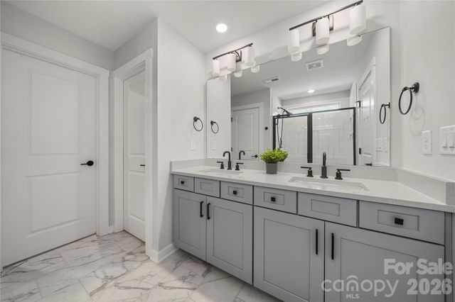 14028 Lake Home Lane, Charlotte, NC 28278