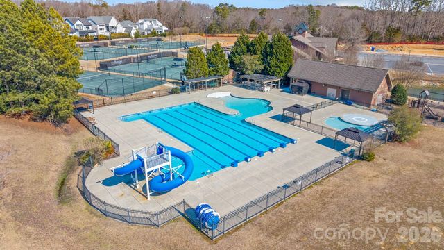 14028 Lake Home Lane, Charlotte, NC 28278