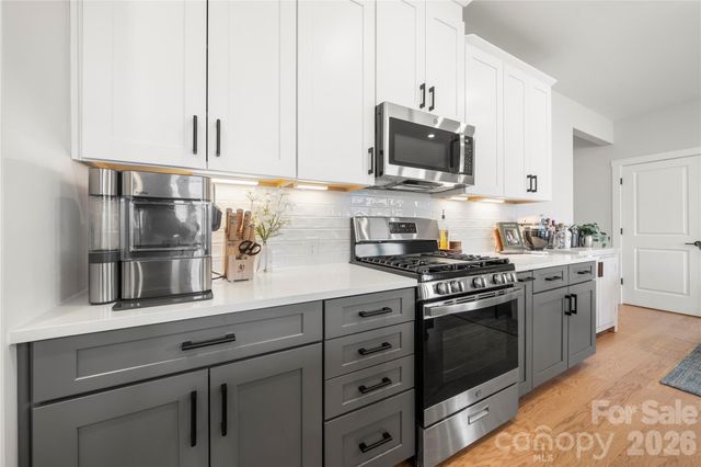 14028 Lake Home Lane, Charlotte, NC 28278