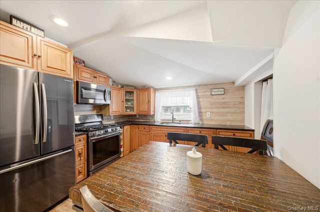 133B Edgewater Park 133B, Bronx, NY 10465