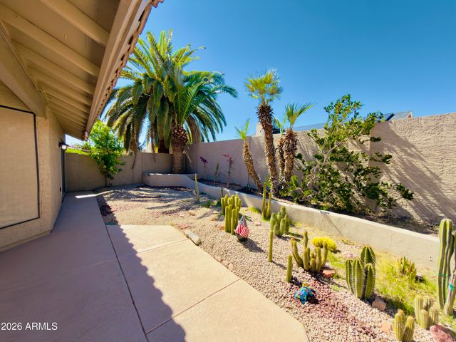 12612 S CHEROKEE Street, Phoenix, AZ 85044