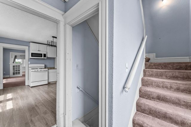 3003 California Street NE, Minneapolis, MN 55418