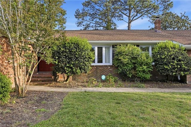1531 Longdale DR, Norfolk, VA 23518