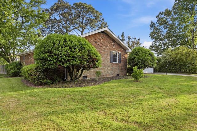 1531 Longdale DR, Norfolk, VA 23518