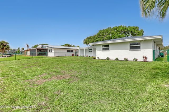 34 Westview Lane, Cocoa Beach, FL 32931