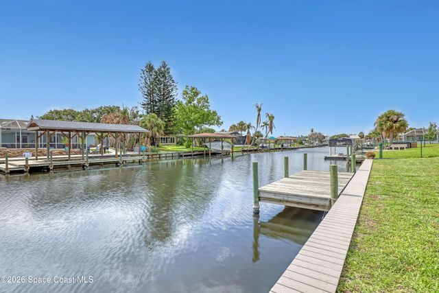 34 Westview Lane, Cocoa Beach, FL 32931