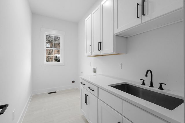 1671 Allendale Dr, Nolensville, TN 37135