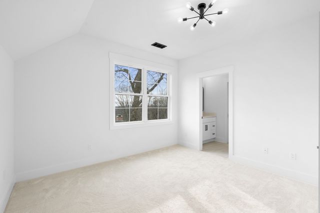 1671 Allendale Dr, Nolensville, TN 37135