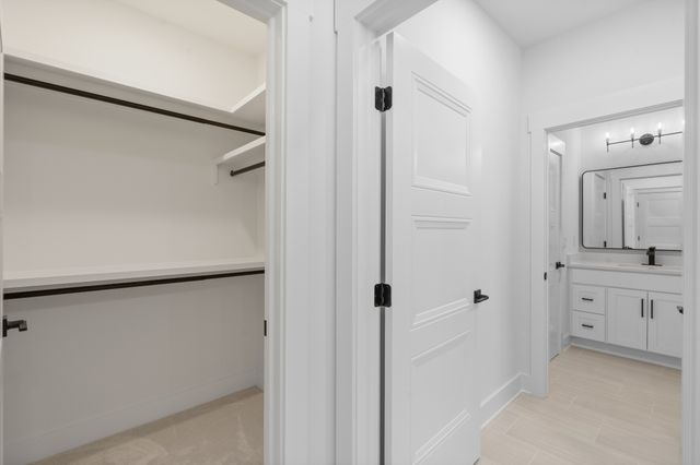 1671 Allendale Dr, Nolensville, TN 37135