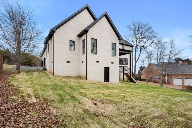 1671 Allendale Dr, Nolensville, TN 37135