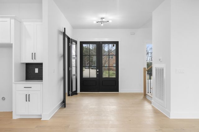 1671 Allendale Dr, Nolensville, TN 37135