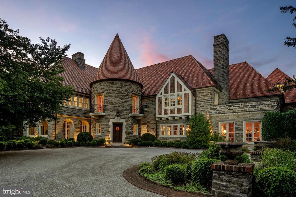 648 CREIGHTON RD, VILLANOVA, PA 19085 — exterior