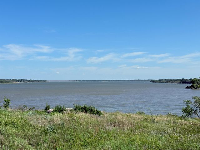 37 Shoreline Dr, Geneseo, KS 67444