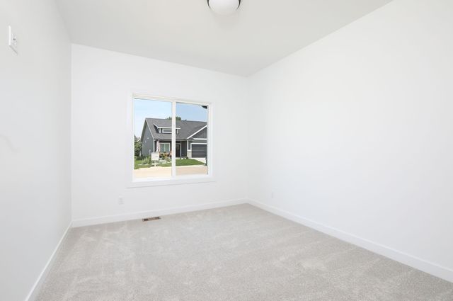 2500 NE 6th Street, Grimes, IA 50111