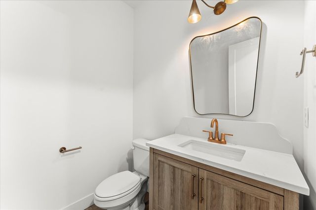 1403 Ravenwood Drive, Mahomet, IL 61853