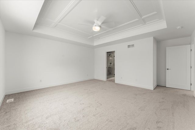 1403 Ravenwood Drive, Mahomet, IL 61853