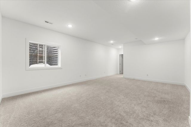 1403 Ravenwood Drive, Mahomet, IL 61853