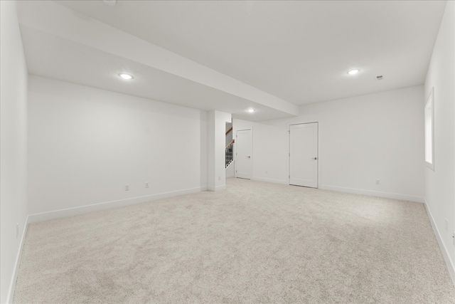 1403 Ravenwood Drive, Mahomet, IL 61853