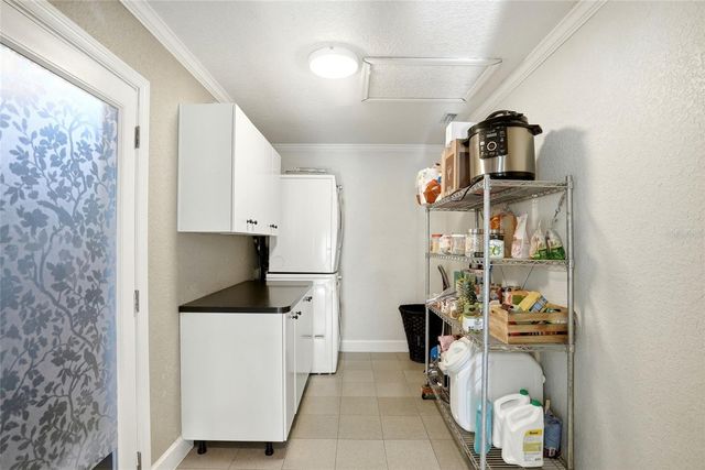 123 S WIGGINS ROAD, Plant City, FL 33566
