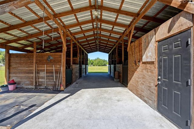 123 S WIGGINS ROAD, Plant City, FL 33566