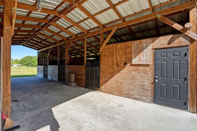 123 S WIGGINS ROAD, Plant City, FL 33566