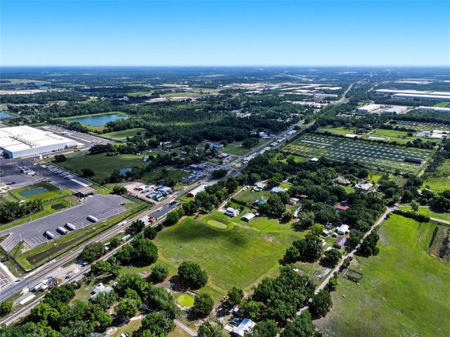 123 S WIGGINS ROAD, Plant City, FL 33566