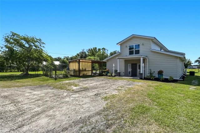 123 S WIGGINS ROAD, Plant City, FL 33566