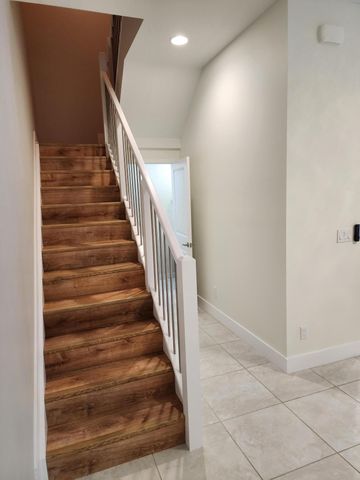 4920 Pointe Midtown Way, Palm Beach Gardens, FL 33418