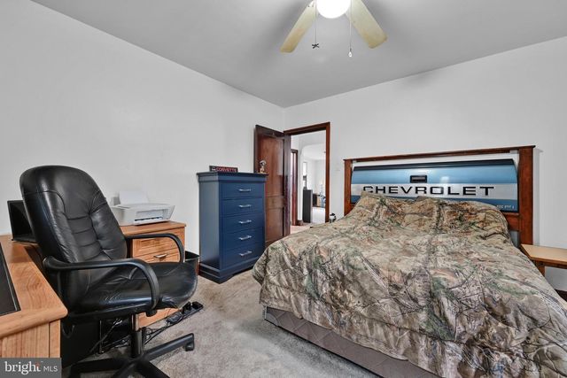 76-80 CIRCLE DR, Red Lion, PA 17356