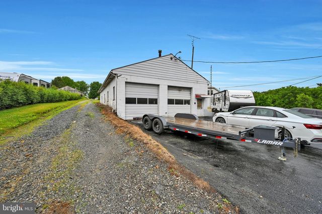 76-80 CIRCLE DR, Red Lion, PA 17356