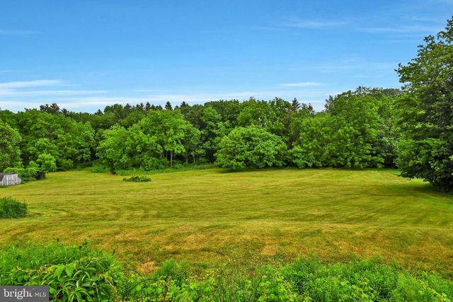 76-80 CIRCLE DR, Red Lion, PA 17356