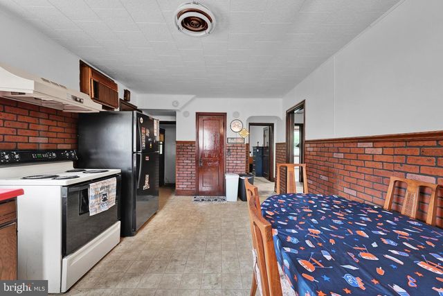 76-80 CIRCLE DR, Red Lion, PA 17356