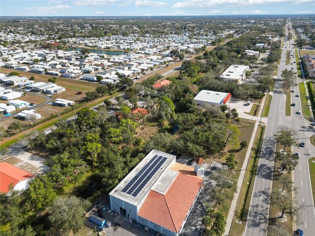 841 E VENICE AVENUE, Venice, FL 34285
